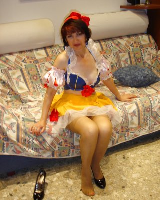 Milf Paola Snow White 01 #35178532