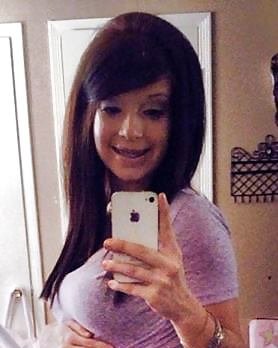 Pregnant Teen Taylor #37868515