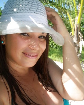 Yummy Latina Milf #25393659