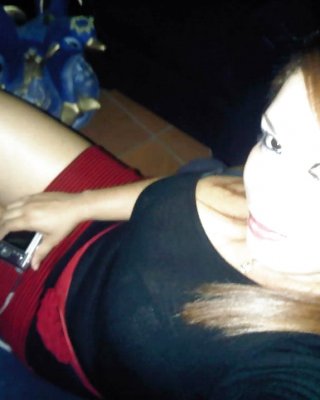 Yummy Latina Milf #25393691