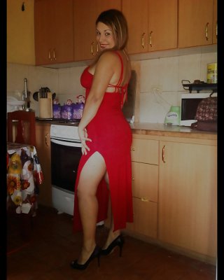 Yummy Latina Milf #25393734