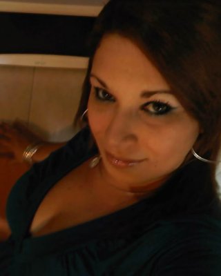 Yummy Latina Milf #25393744
