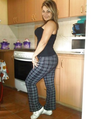 Yummy Latina Milf #25393879