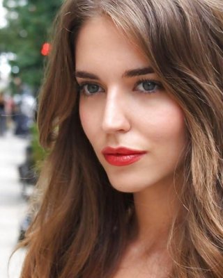 Clara Alonso #28409704