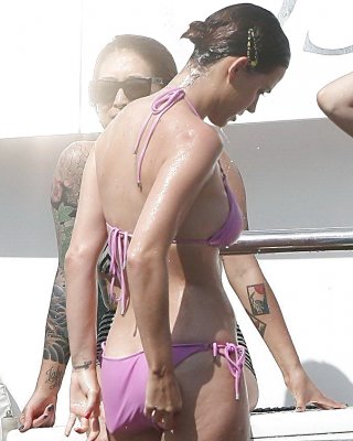 Katy Perry Bikini