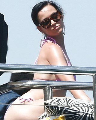 Katy Perry Bikini