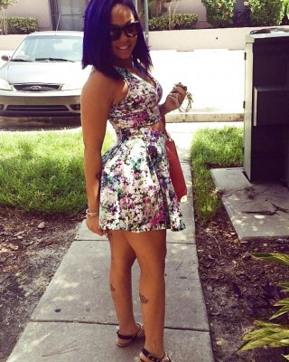Chyna #28733672