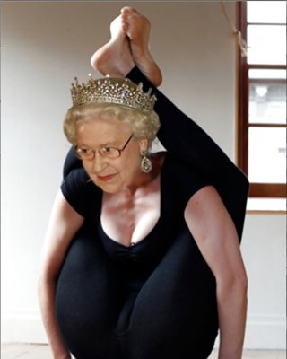 Ihre Majestät Die Königin-num-001 #27887490