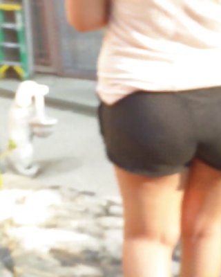 Teen Girls Butts & Ass In Public Hidden Cam 