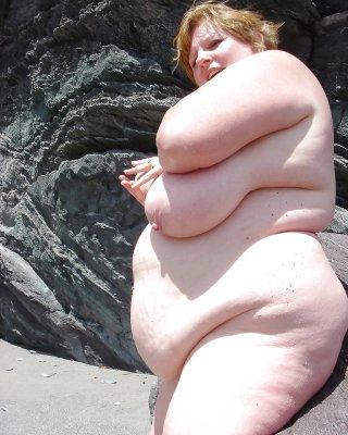 Fatties Am Strand #30685212