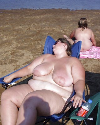 Fatties Am Strand #30685216