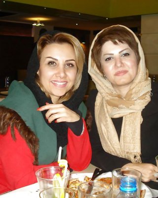 Persian Iranian Elham Khodabandeh