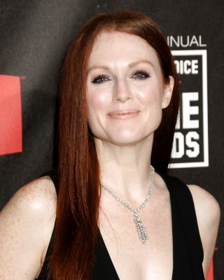 Julianne Moore