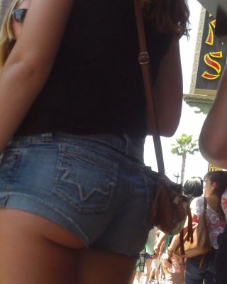 Tight Teen Ass & Butt Jean Shorts 