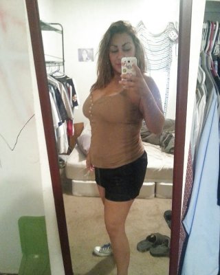 Thick Big Tits Latina Milf