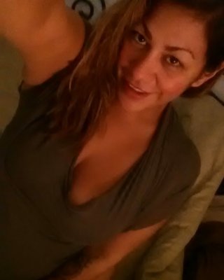 Thick Big Tits Latina Milf