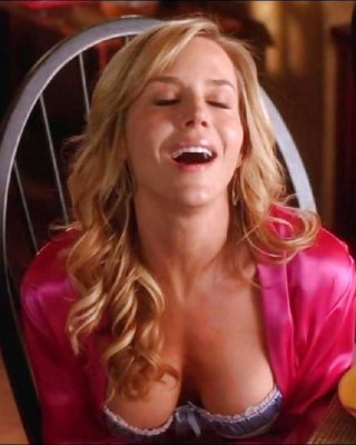 Julie Benz