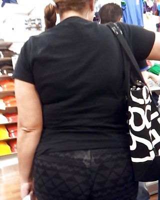 SEXY  Ass Latin Milf VPL Seethru Leggins JUANbligaton VOYEUR