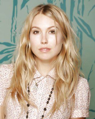 Sarah Carter #32903358