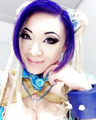 Cosplayer: Yaya Han #26627115