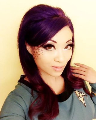 Cosplayer: Yaya Han #26627230