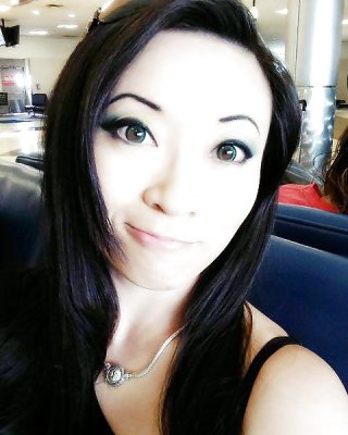 Cosplayer: Yaya Han #26627292