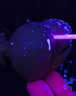 Jada Stevens Fluo