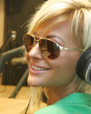 Delia Matache  #39971810