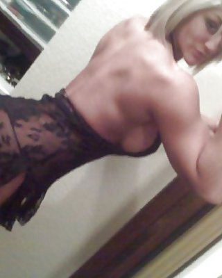 Amateur Reifen Bimbo Mit Großen Titties Selfshots #40184385