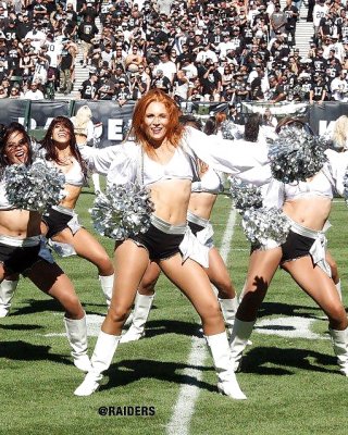 Nfl Cheerleadern-Stiefel, Brüste Und Hintern #32871487