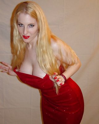 Christine Reiz - Rotes Kleid #34959996