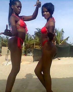 Schöne Babes #40419388