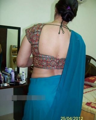 Sexy Gujarati Sexy Saree - Indian Gujarati aunty sexy pose hot pictures leaked on net Porn Pictures,  XXX Photos, Sex Images #1402009 - PICTOA