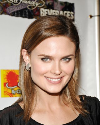 Emily Deschanel