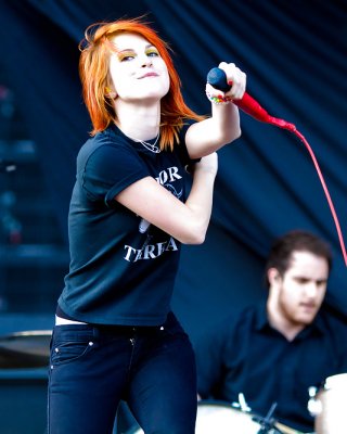 Hayley Williams - Born To Tease