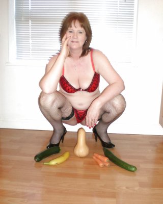 MILF Schlampe Frau 8 #35110650