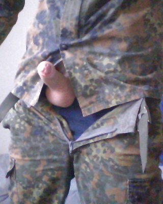 Soldat In Aktion #40477502