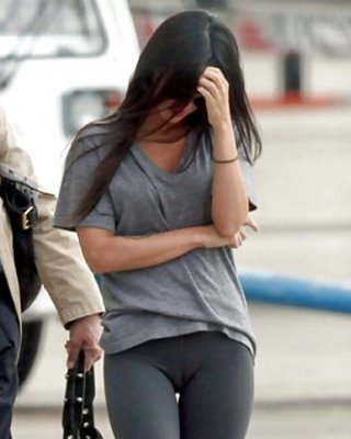 Celebrity Cameltoe's!