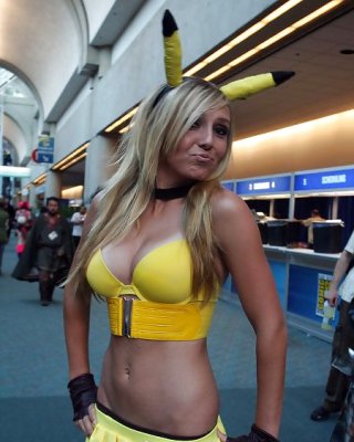 Jessica Nigri ... Denken Sie Ihre Bilder Echt Oder Gefälscht Gehackt? #40759527