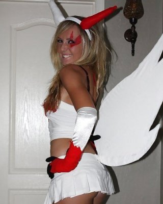 Jessica Nigri ... Denken Sie Ihre Bilder Echt Oder Gefälscht Gehackt? #40759558