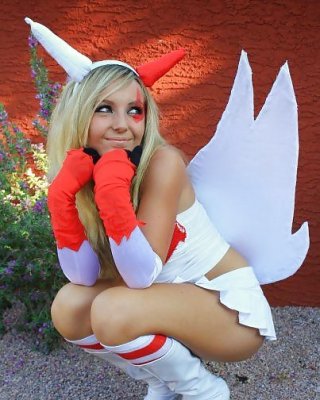 Jessica Nigri ... Denken Sie Ihre Bilder Echt Oder Gefälscht Gehackt? #40759571