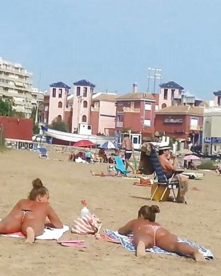 Swedes-Twins In Torrevieja 2