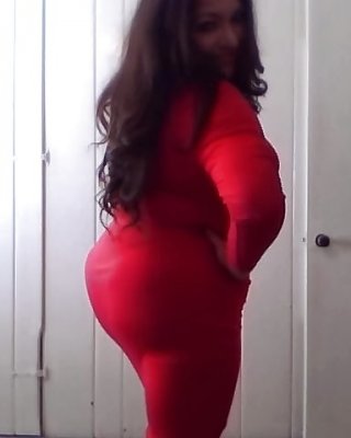 Super Thick Latina Milf