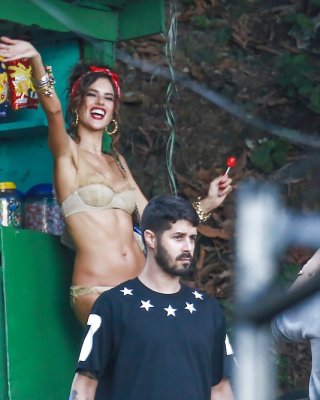 Alessandra Ambrosio - Hure Kleid #33246861