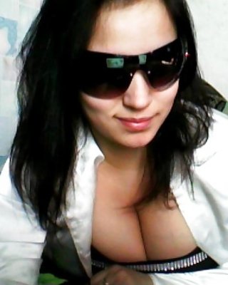 Vollbusige Russin 420 #36399043