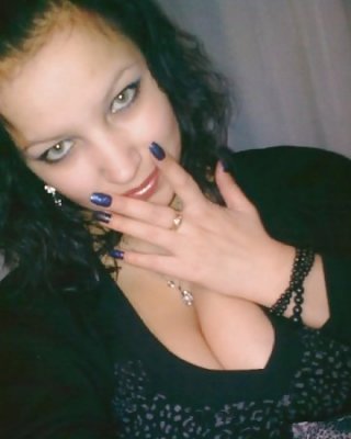 Vollbusige Russin 420 #36399051