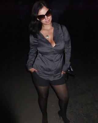 Vollbusige Russin 420 #36399058