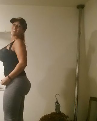 Stacked Latina Stripper Milf