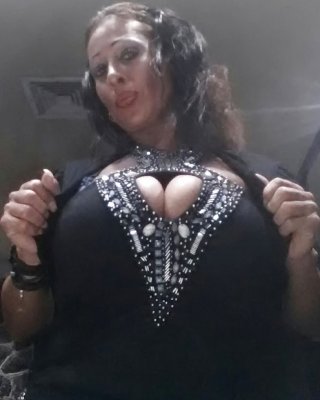 Stacked Latina Stripper Milf