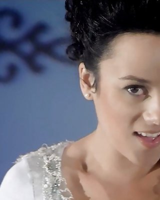 Alizee Brunette